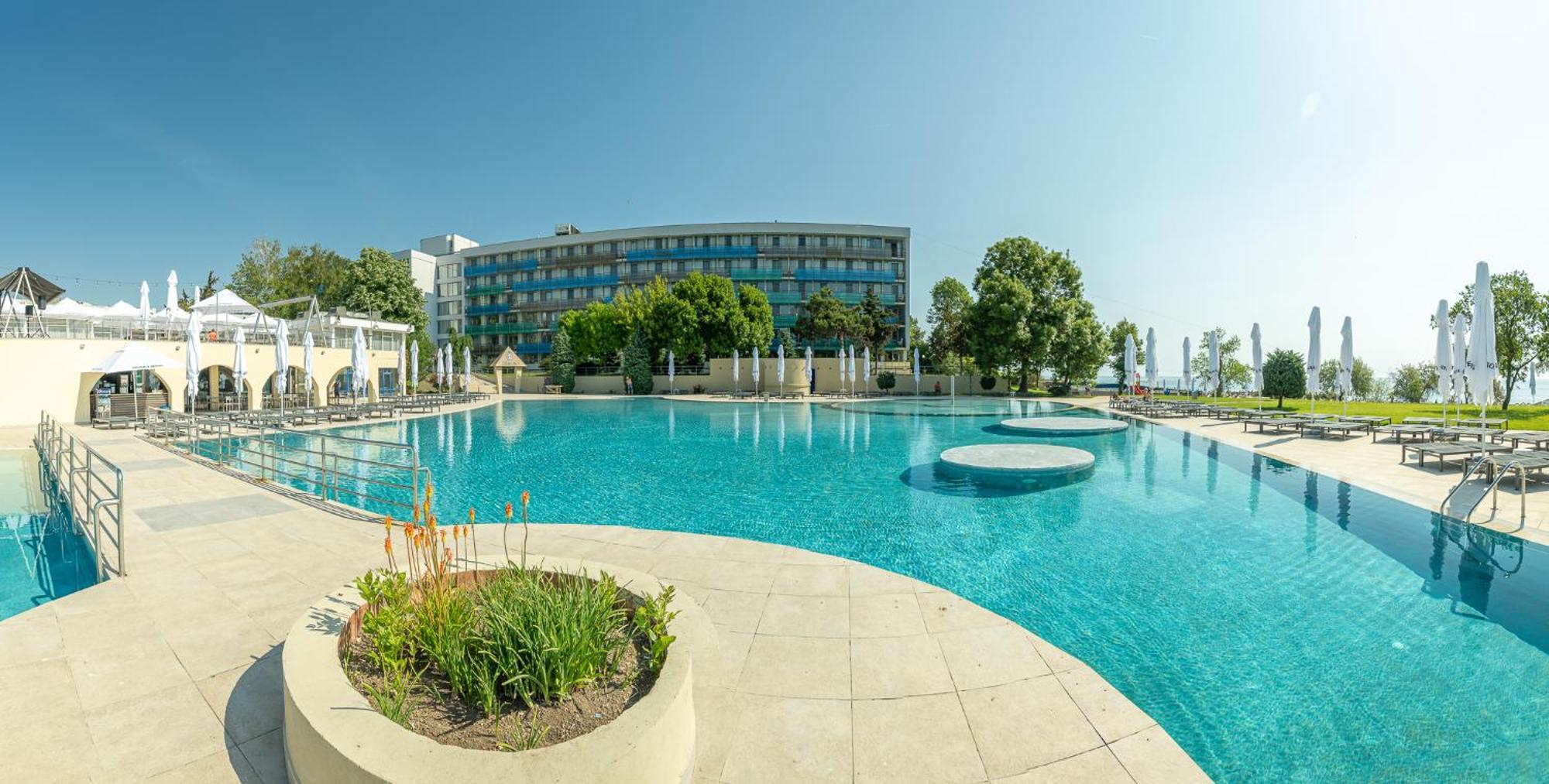 Safir Blue Resort Saturn Eksteriør billede